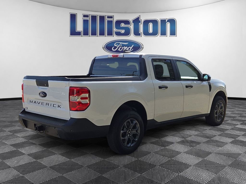 Used 2025 Ford Maverick XLT image 4