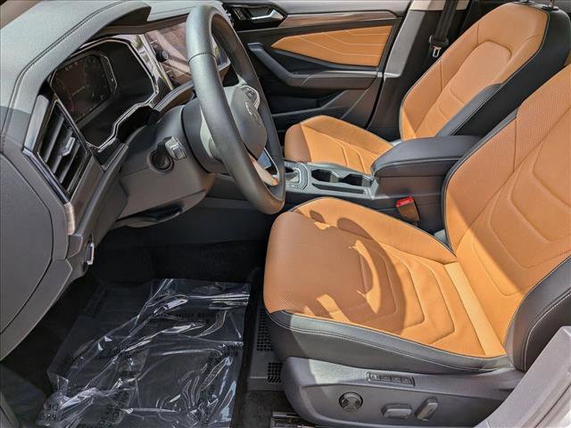 Used 2024 Volkswagen Jetta SEL image 17