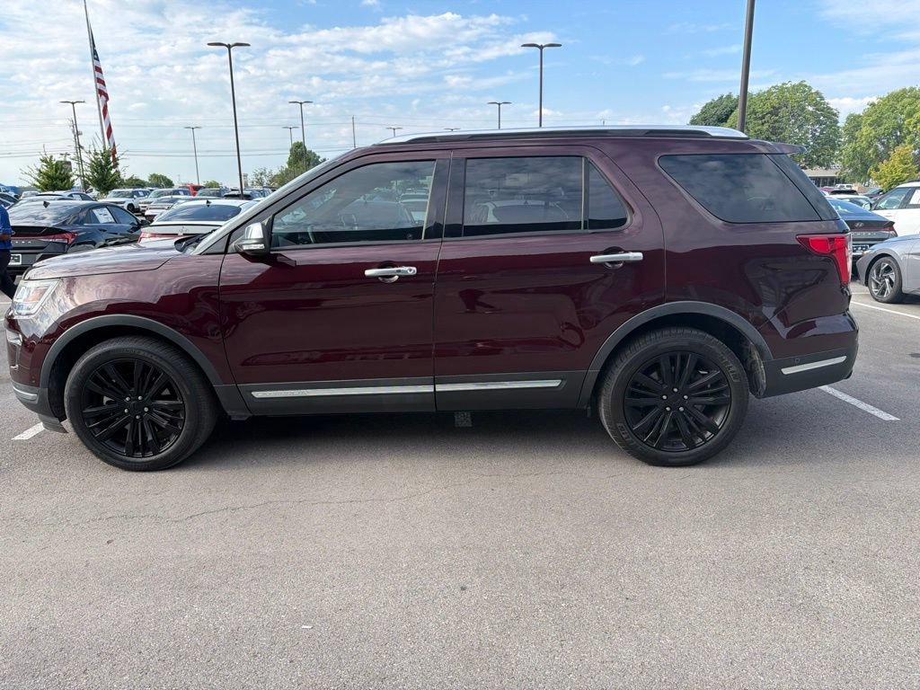 Used 2018 Ford Explorer Platinum AWD/4WD image 12