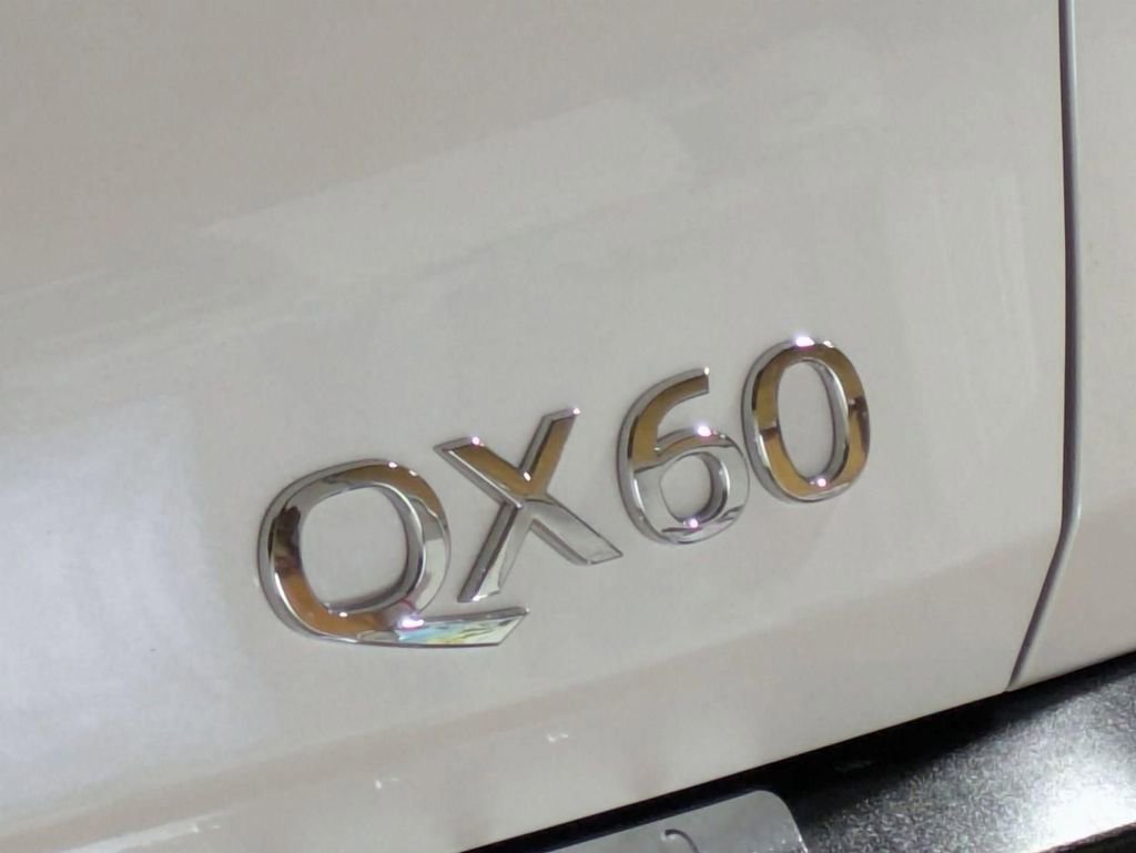Certified 2025 INFINITI QX60 Autograph w/ Cargo Package image 10