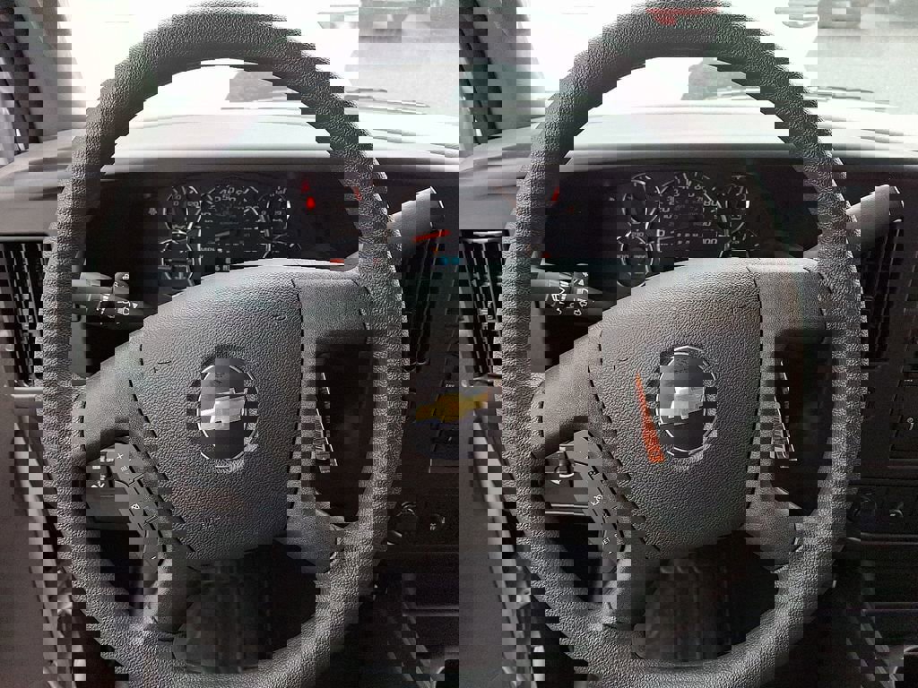 New 2025 Chevrolet Express 3500 w/ Power Convenience Package image 11