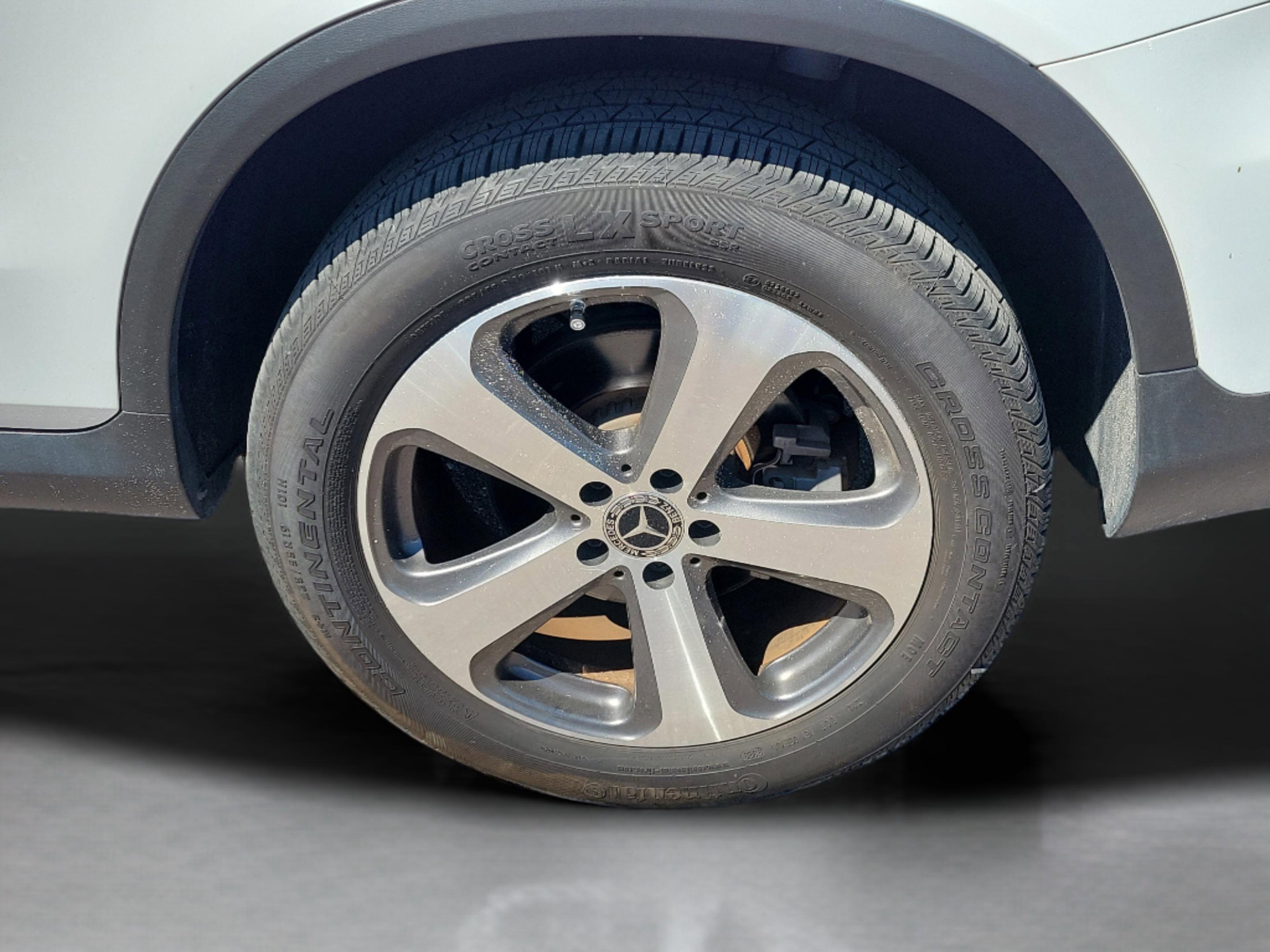 Certified 2022 Mercedes-Benz GLC 300 4MATIC image 5