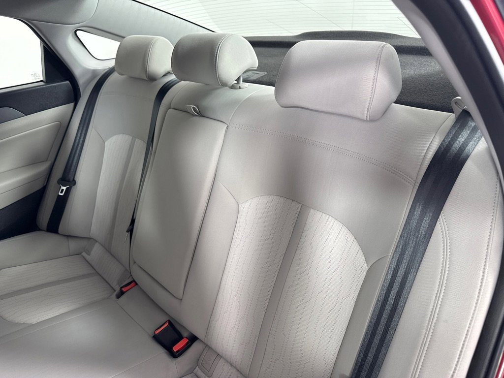 Used 2016 Hyundai Sonata SE image 21