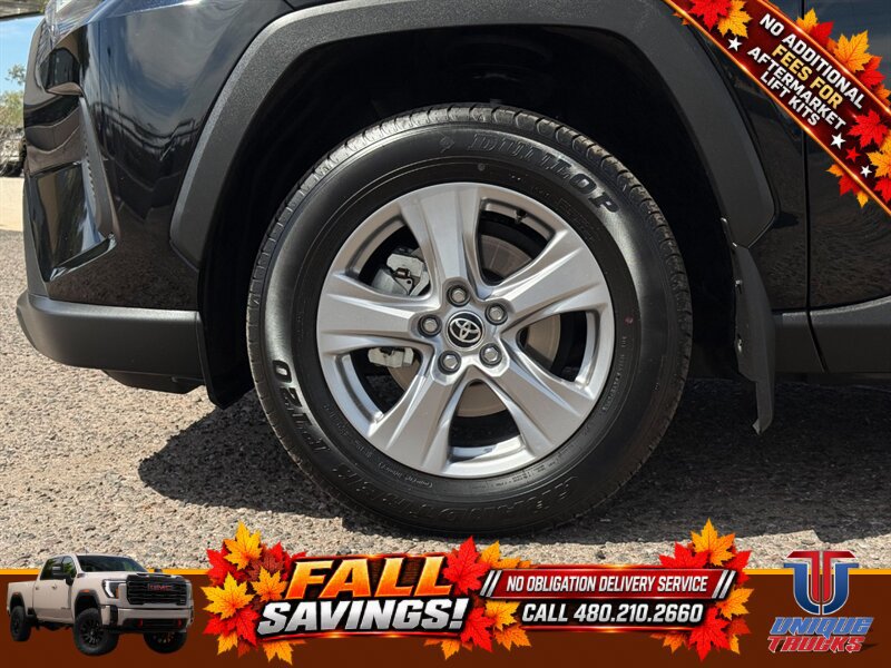 Used 2025 Toyota RAV4 XLE w/ Convenience Package AWD/4WD image 10
