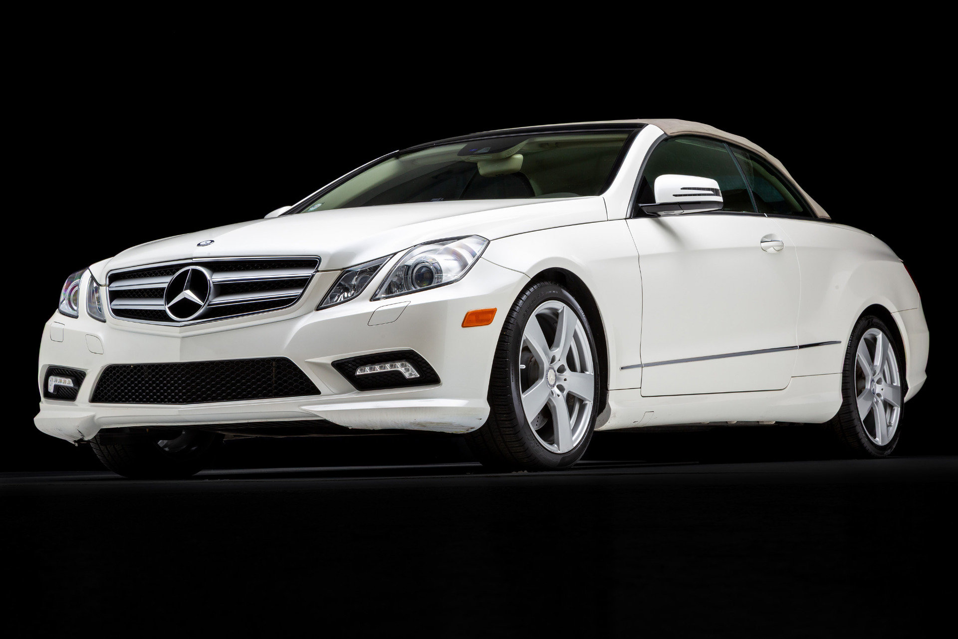 Used 2011 Mercedes-Benz E 550 Cabriolet image 9
