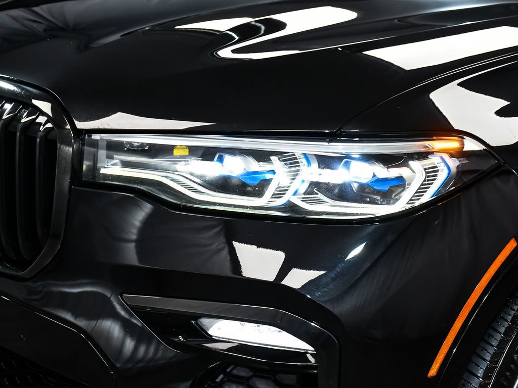 Used 2021 BMW X7 M50i w/ Dynamic Handling Package AWD/4WD image 99
