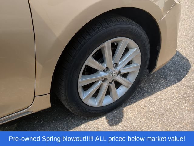 Used 2012 Toyota Camry XLE FWD image 15