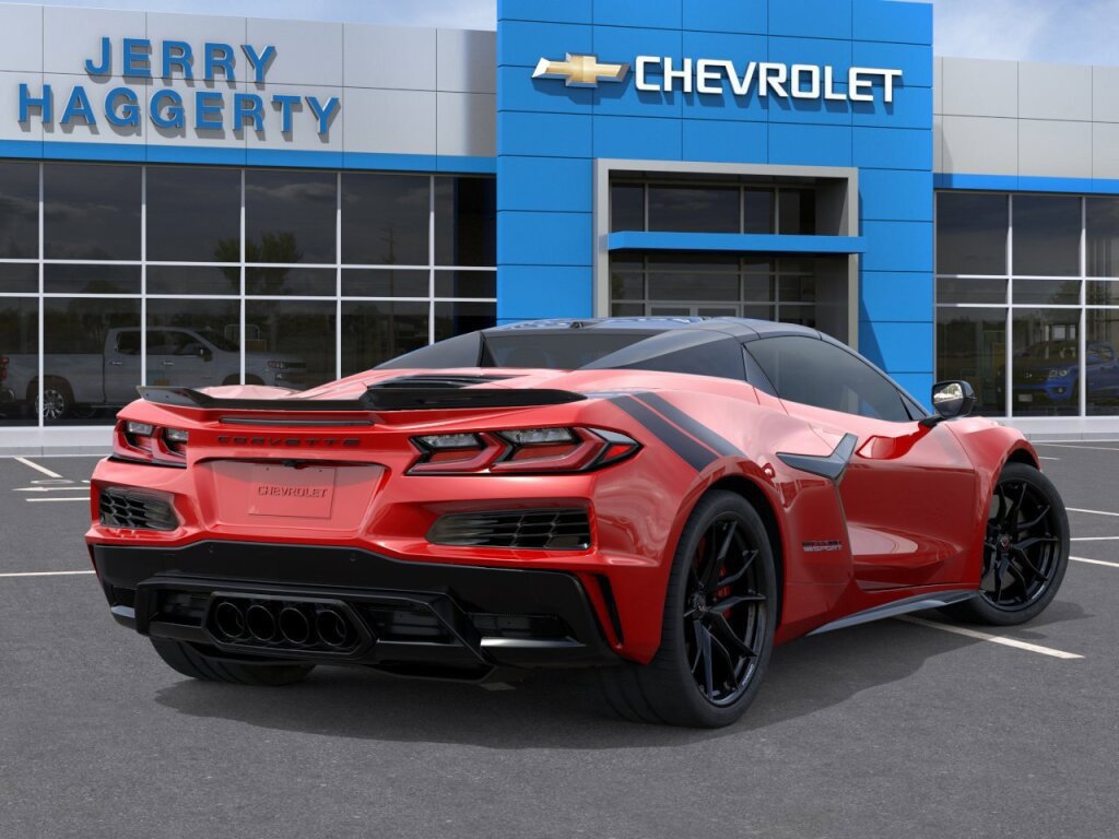 New 2027 Chevrolet Corvette Grand Sport w/ Stealth Interior Trim Package RWD image 4