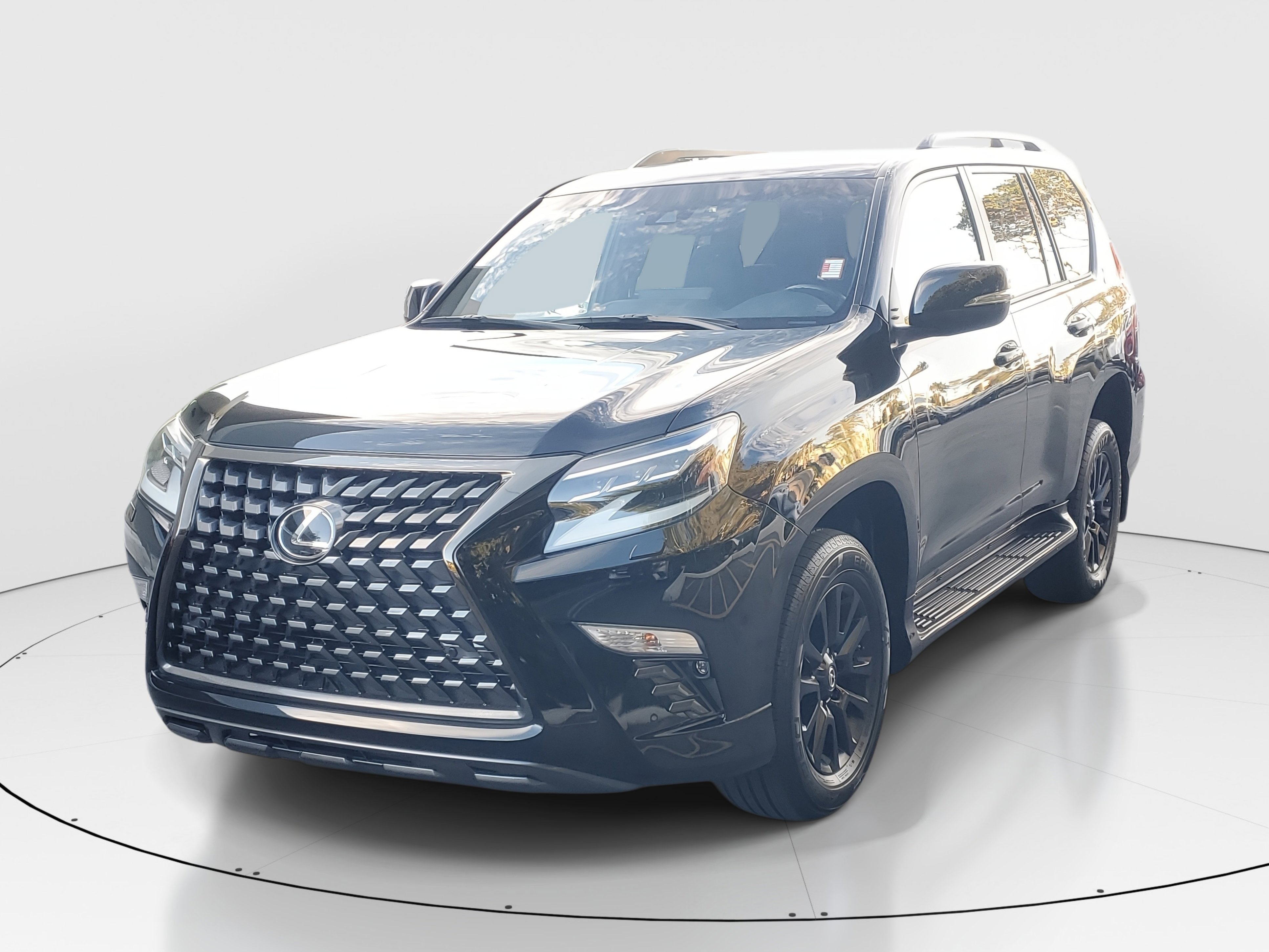 Certified 2022 Lexus GX 460 w/ Black Line Special Edition image 3