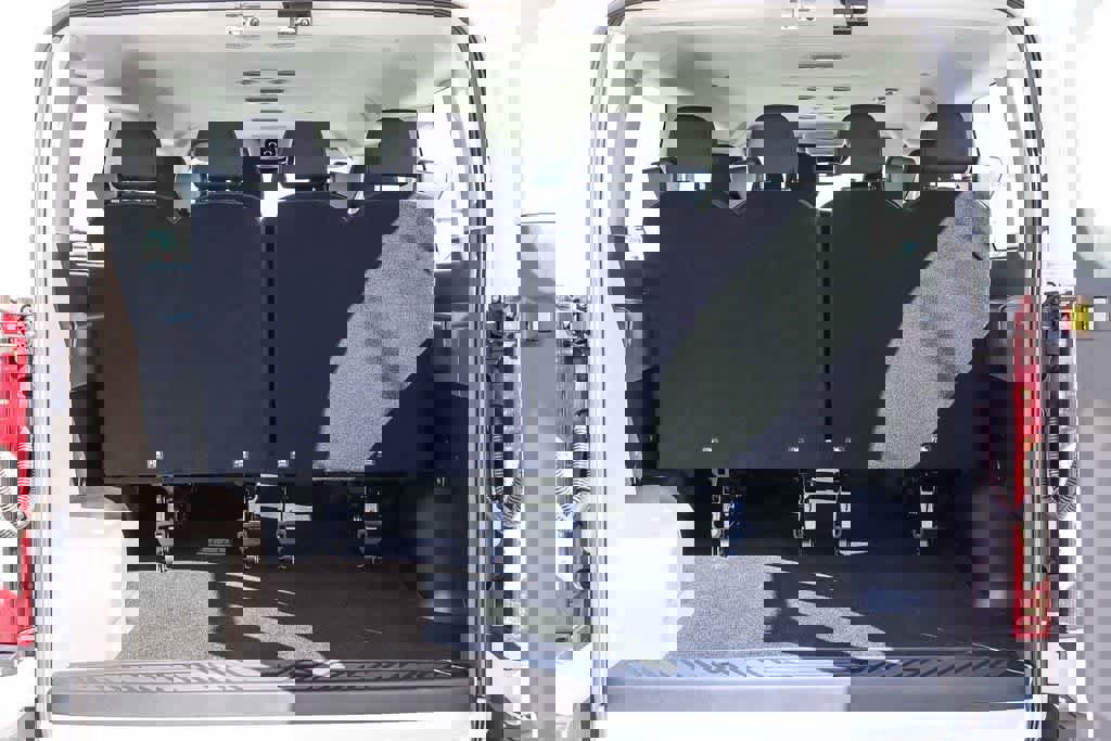 Used 2023 Ford Transit 350 XL image 30