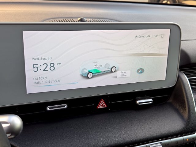 Used 2024 Hyundai Ioniq 5 SEL RWD image 35