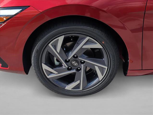 New 2026 Hyundai Elantra Limited FWD image 10