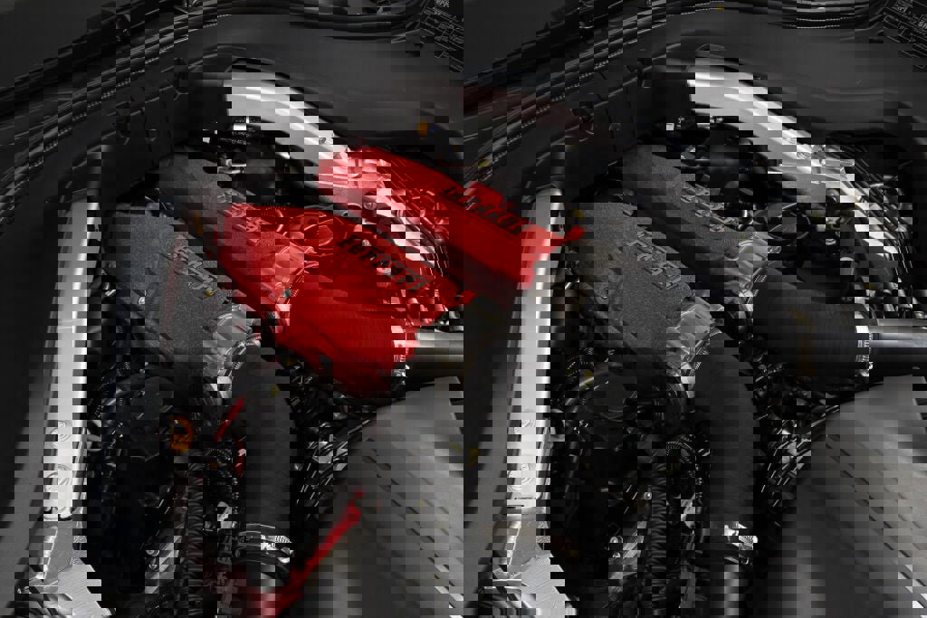 Used 2024 Ferrari Roma image 25