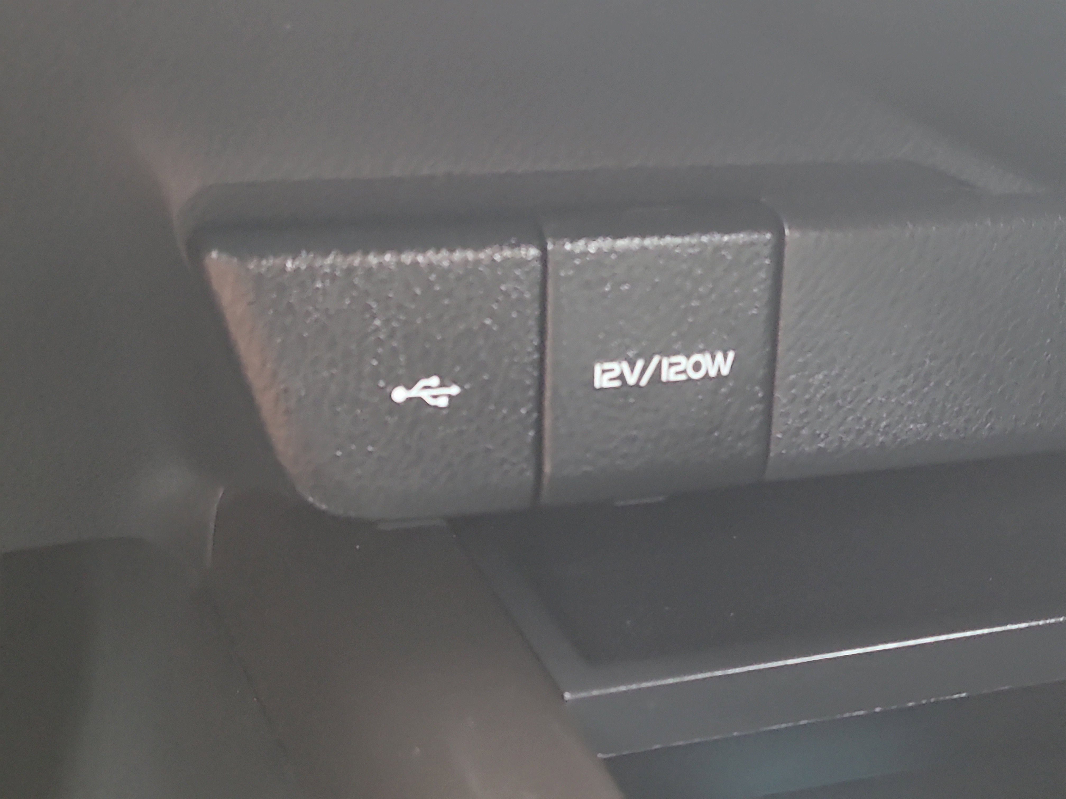 Used 2024 Toyota Camry SE image 24