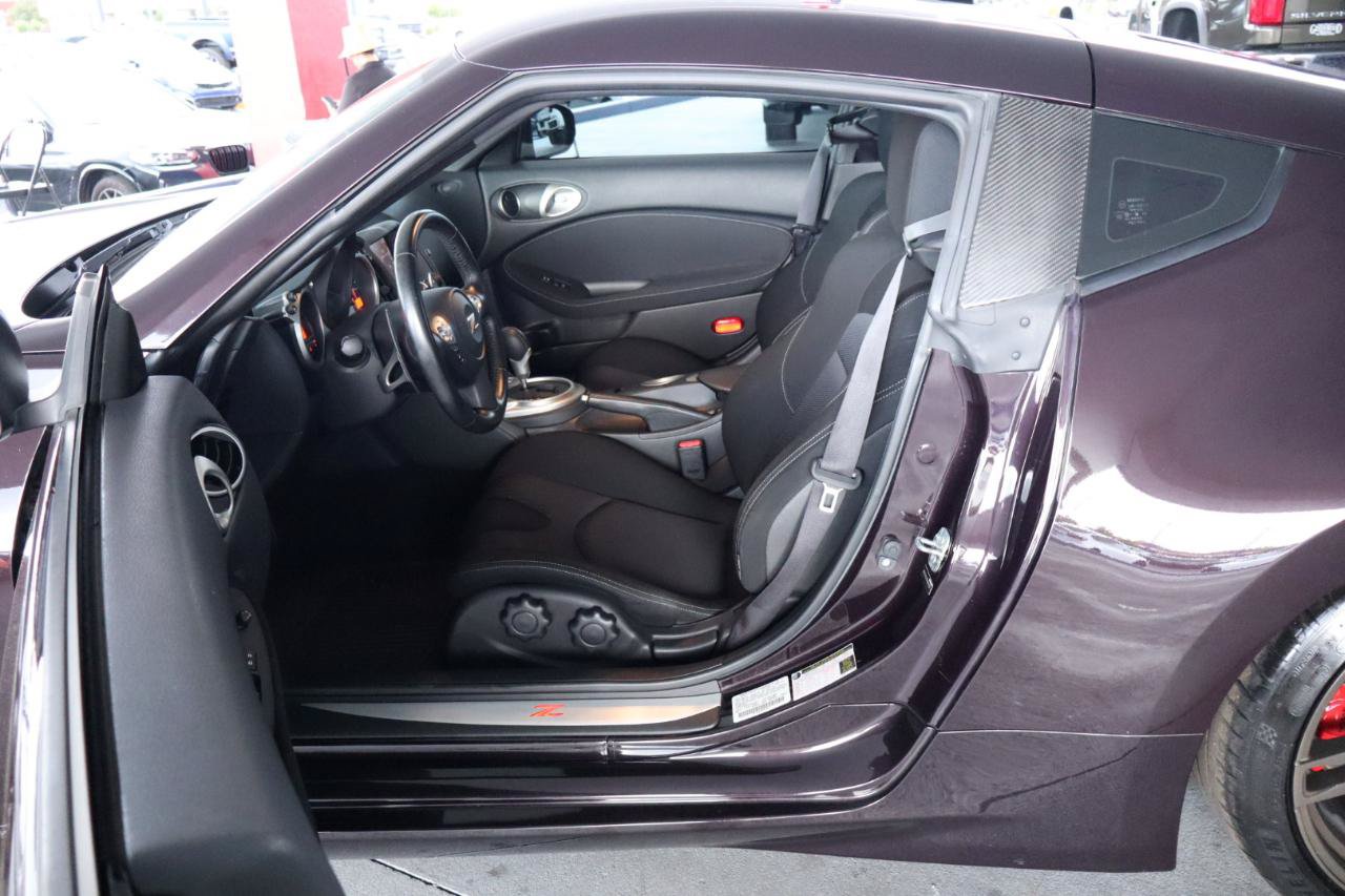 Used 2015 Nissan 370Z Coupe RWD image 15