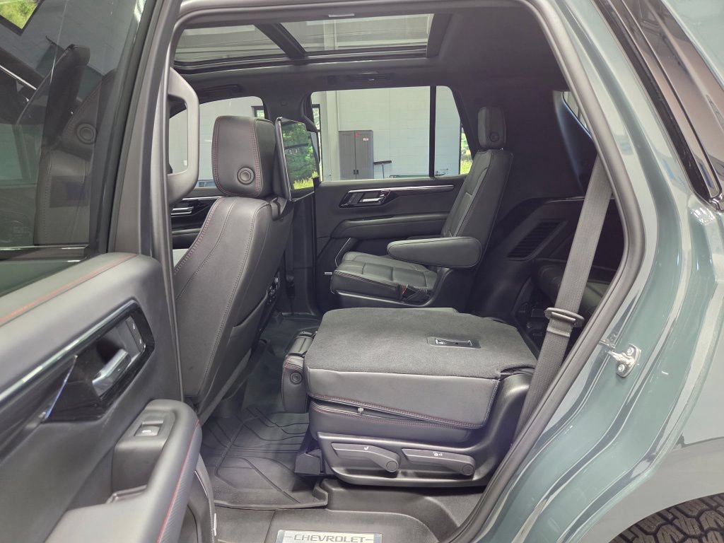 Used 2025 Chevrolet Tahoe RST w/ RST Capability Package AWD/4WD image 20