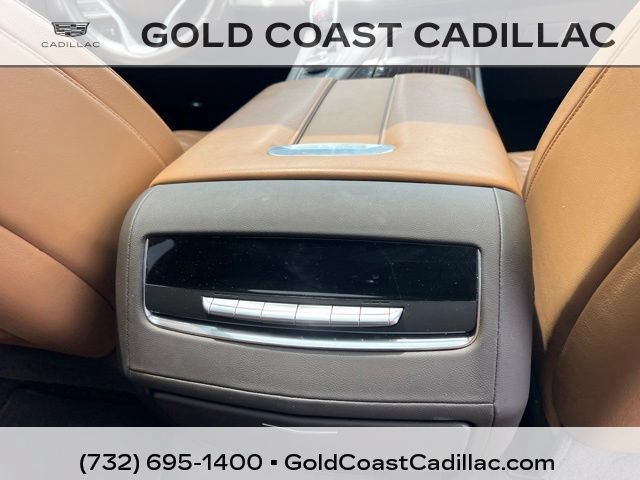 Used 2021 Cadillac Escalade Sport w/ Driver Assist Tech Package AWD/4WD image 10