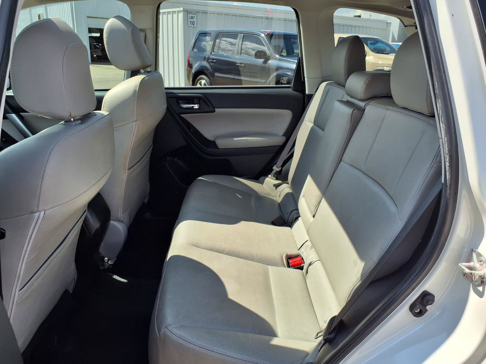 Used 2015 Subaru Forester 2.5i Limited AWD/4WD image 13