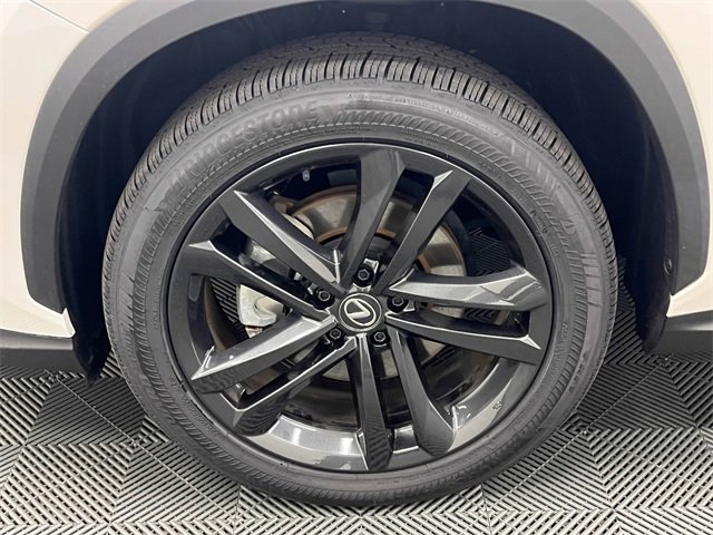 Used 2024 Lexus NX 450h+ AWD w/ Luxury Package image 23