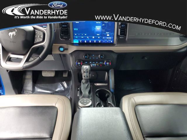 Used 2024 Ford Bronco Wildtrak image 11