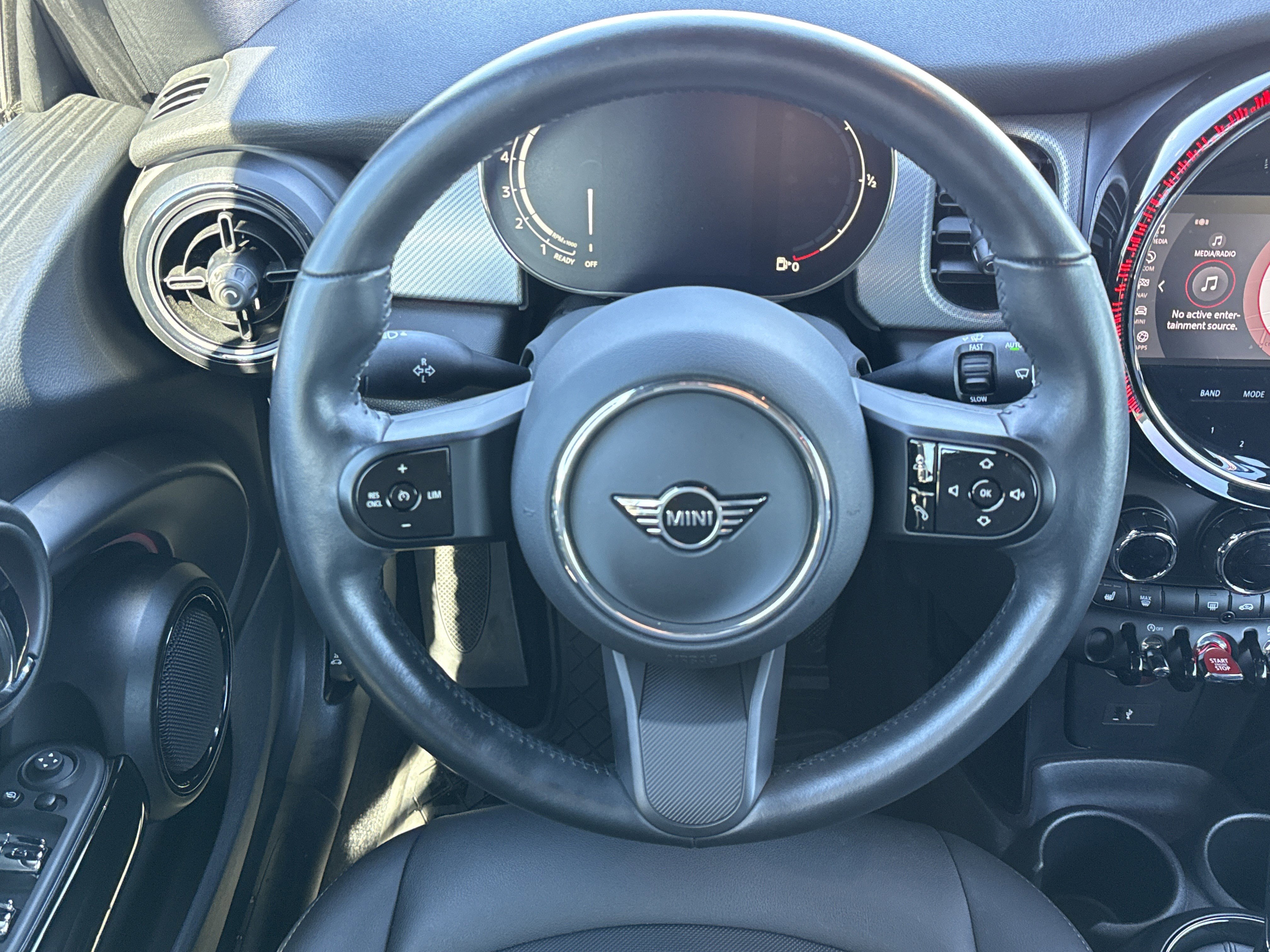 Used 2024 MINI Cooper Convertible image 18