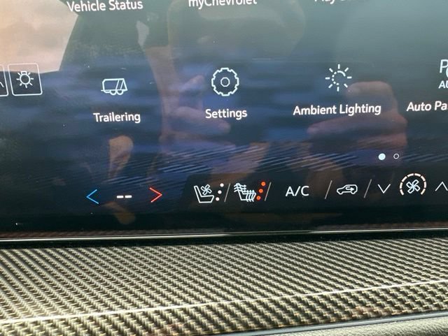 Used 2026 Chevrolet Traverse High Country AWD/4WD image 21