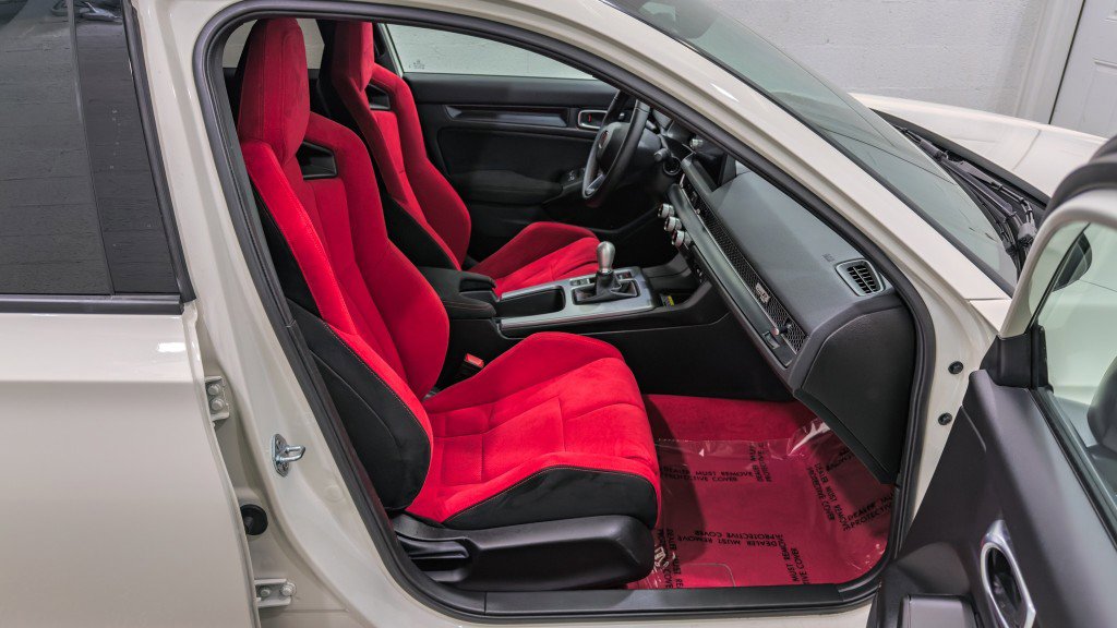 Used 2025 Honda Civic Type R image 18