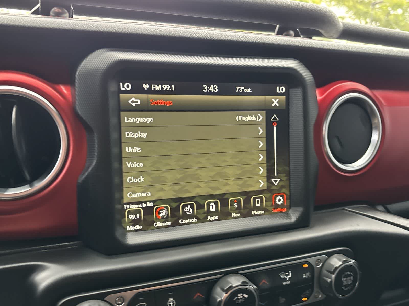 Certified 2021 Jeep Gladiator Rubicon AWD/4WD image 21