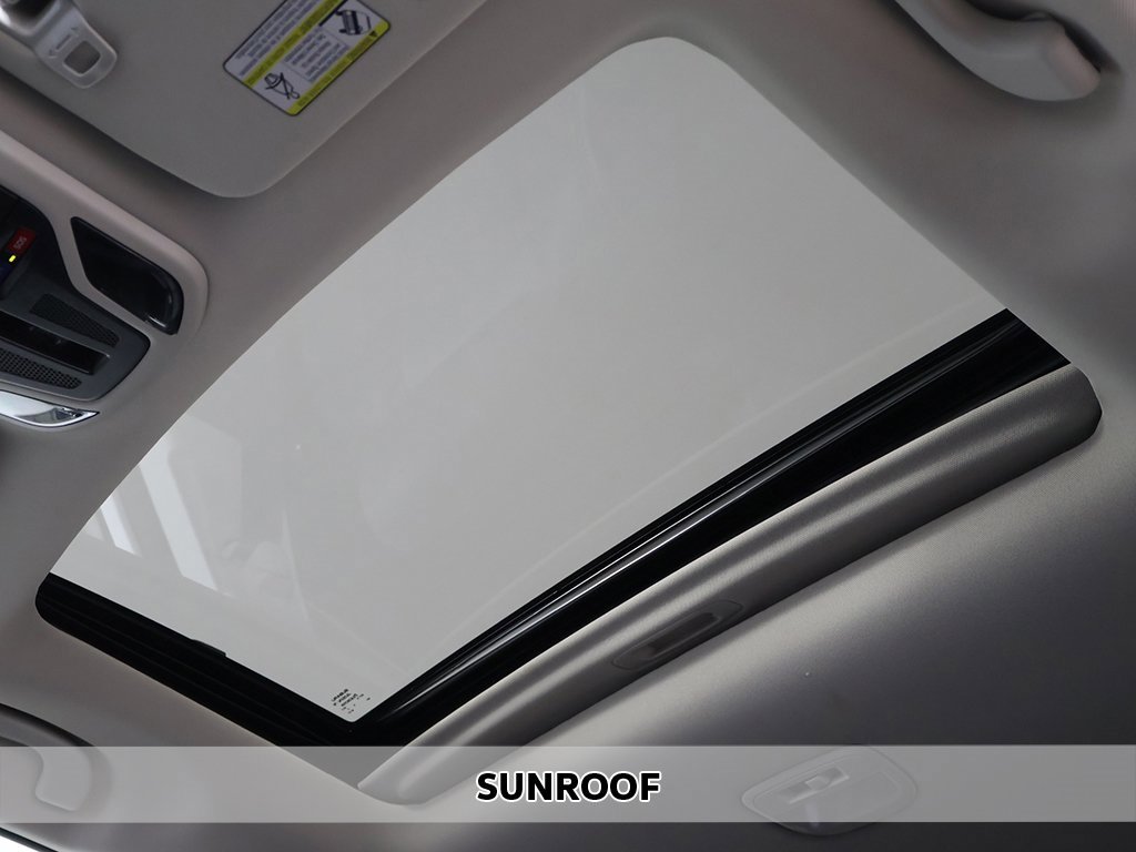 Used 2024 Subaru Outback Touring XT image 4