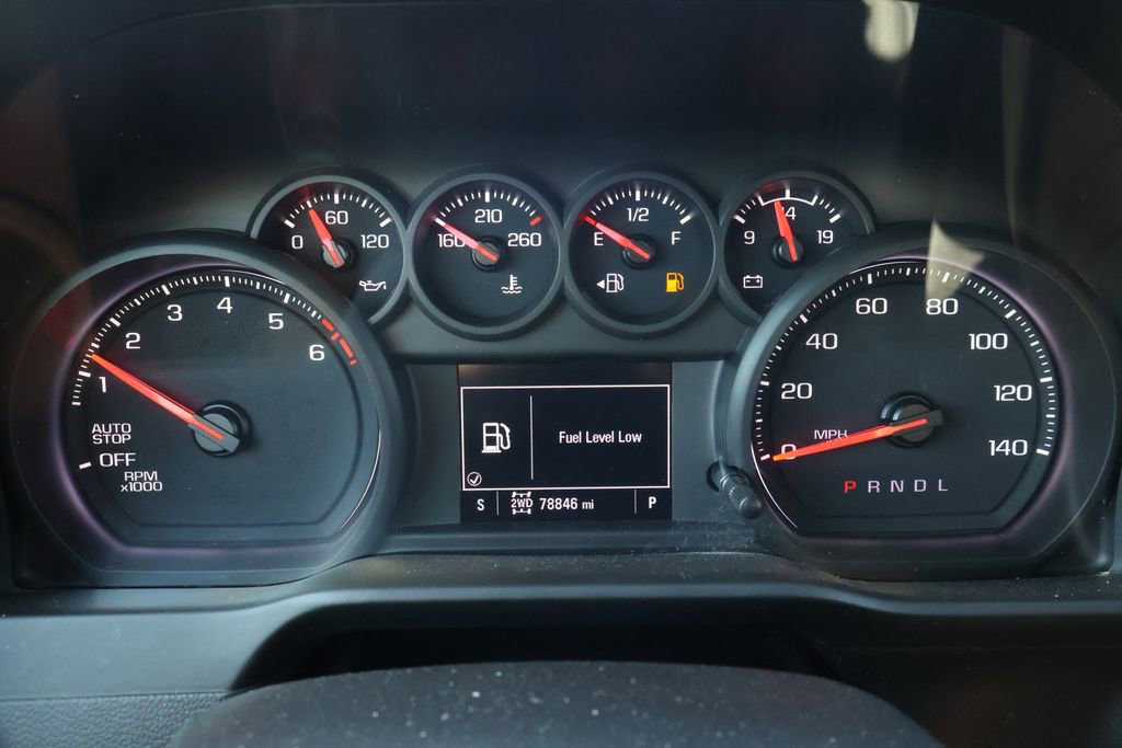Used 2021 Chevrolet Silverado 1500 Custom w/ LPO, Dark Essentials Package AWD/4WD image 17