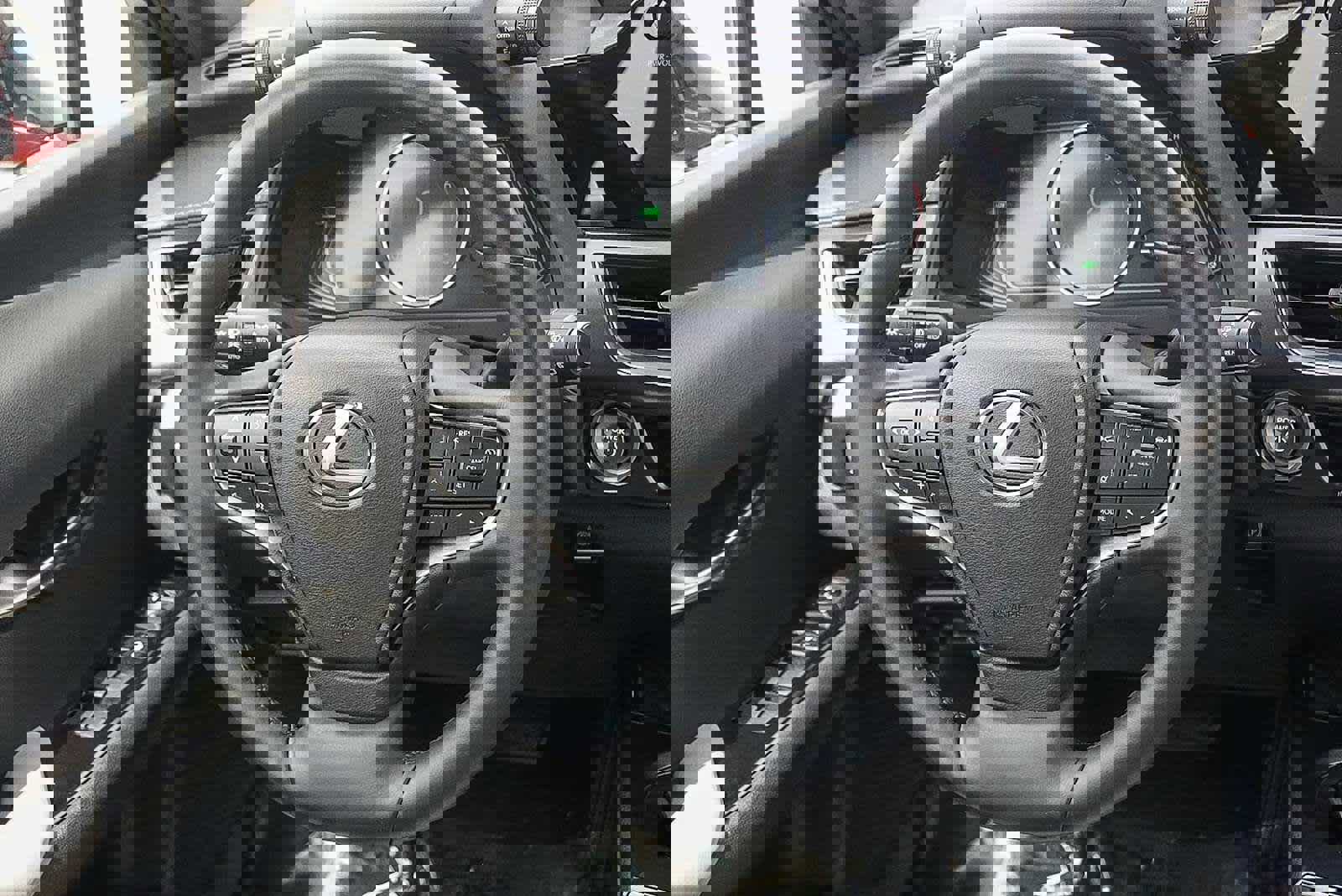 Certified 2023 Lexus UX 250h F Sport w/ Accessory Package (Z2) image 16