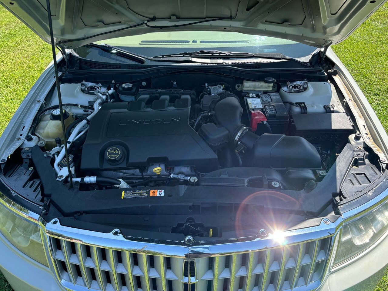 Used 2007 Lincoln MKZ image 23