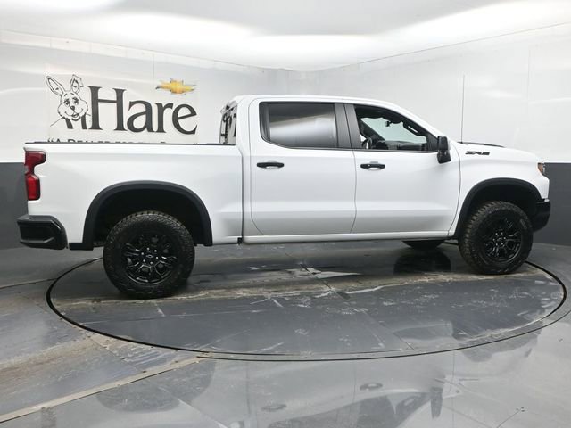 Used 2024 Chevrolet Silverado 1500 ZR2 w/ Technology Package image 36