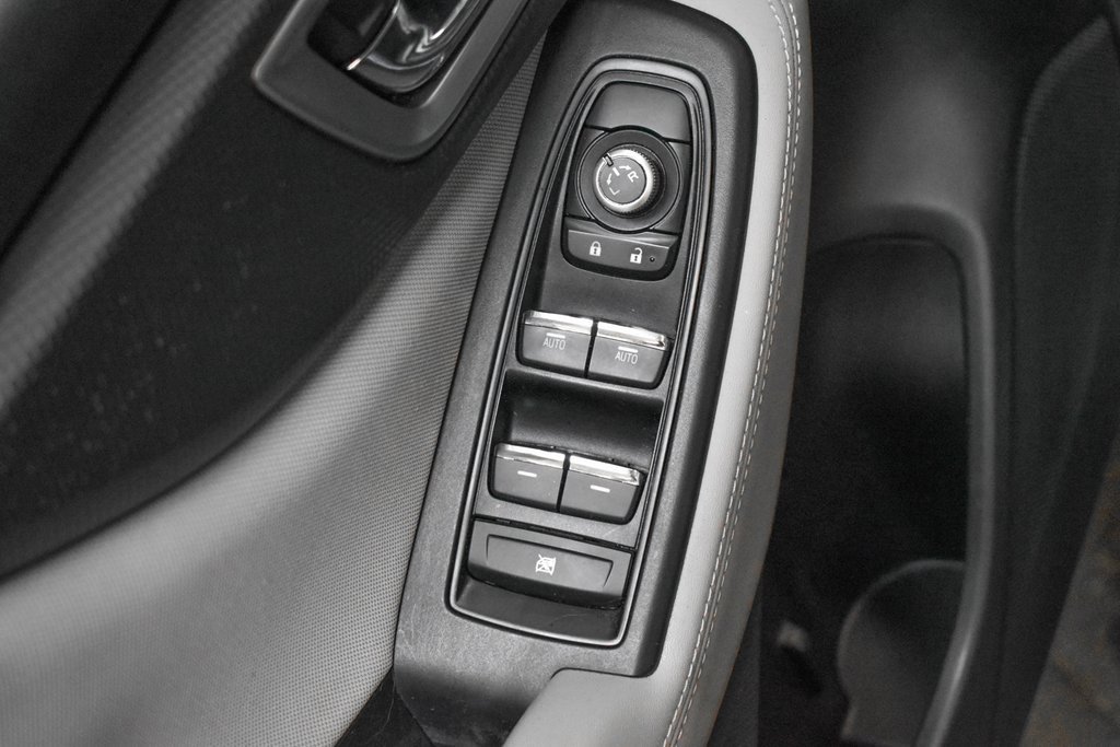 Used 2020 Subaru Forester Premium image 19