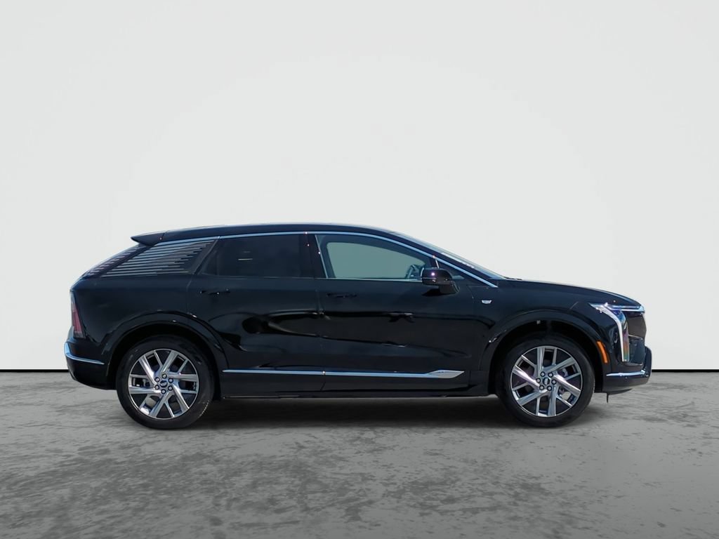 New 2026 Cadillac Optiq Luxury 1 RWD image 9