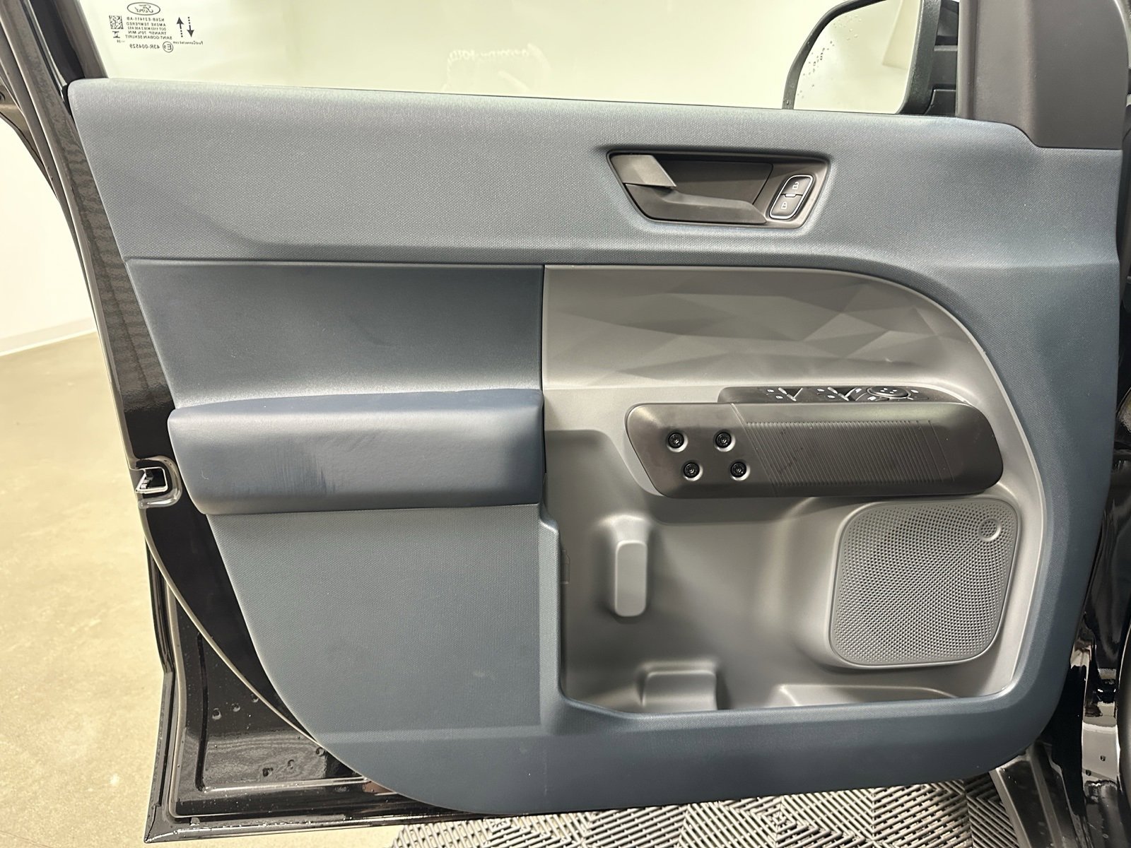 New 2025 Ford Maverick XLT w/ XLT Luxury Package image 14