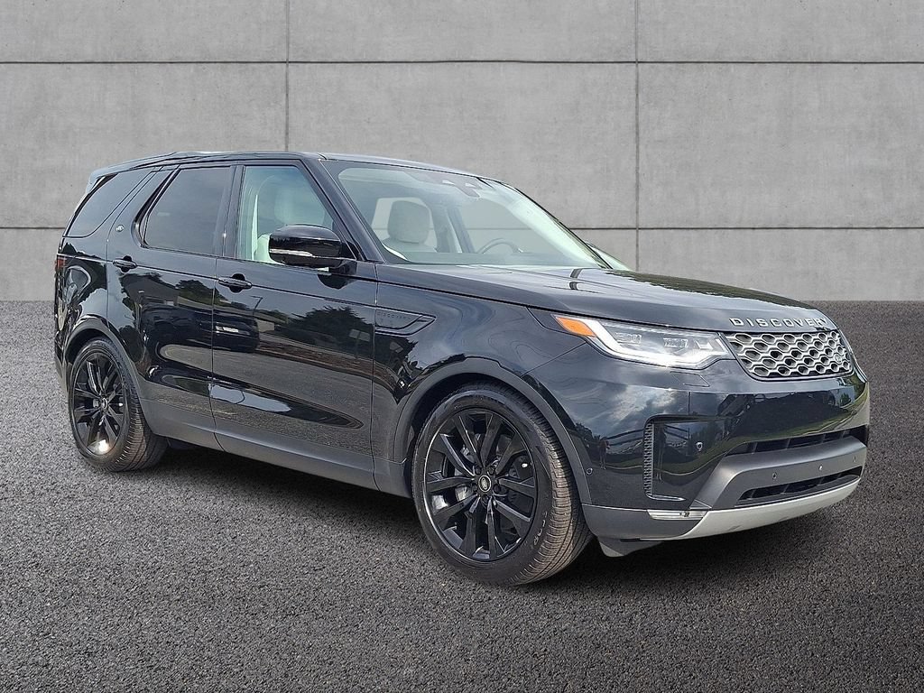 Used 2026 Land Rover Discovery S AWD/4WD image 3