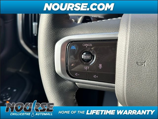 New 2025 Nissan Armada SL w/ Captain's Chari Seat Package AWD/4WD image 20