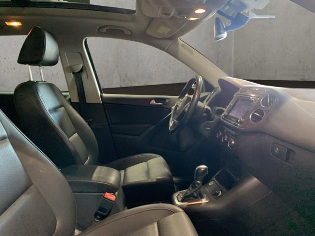 Used 2016 Volkswagen Tiguan SE AWD/4WD image 18