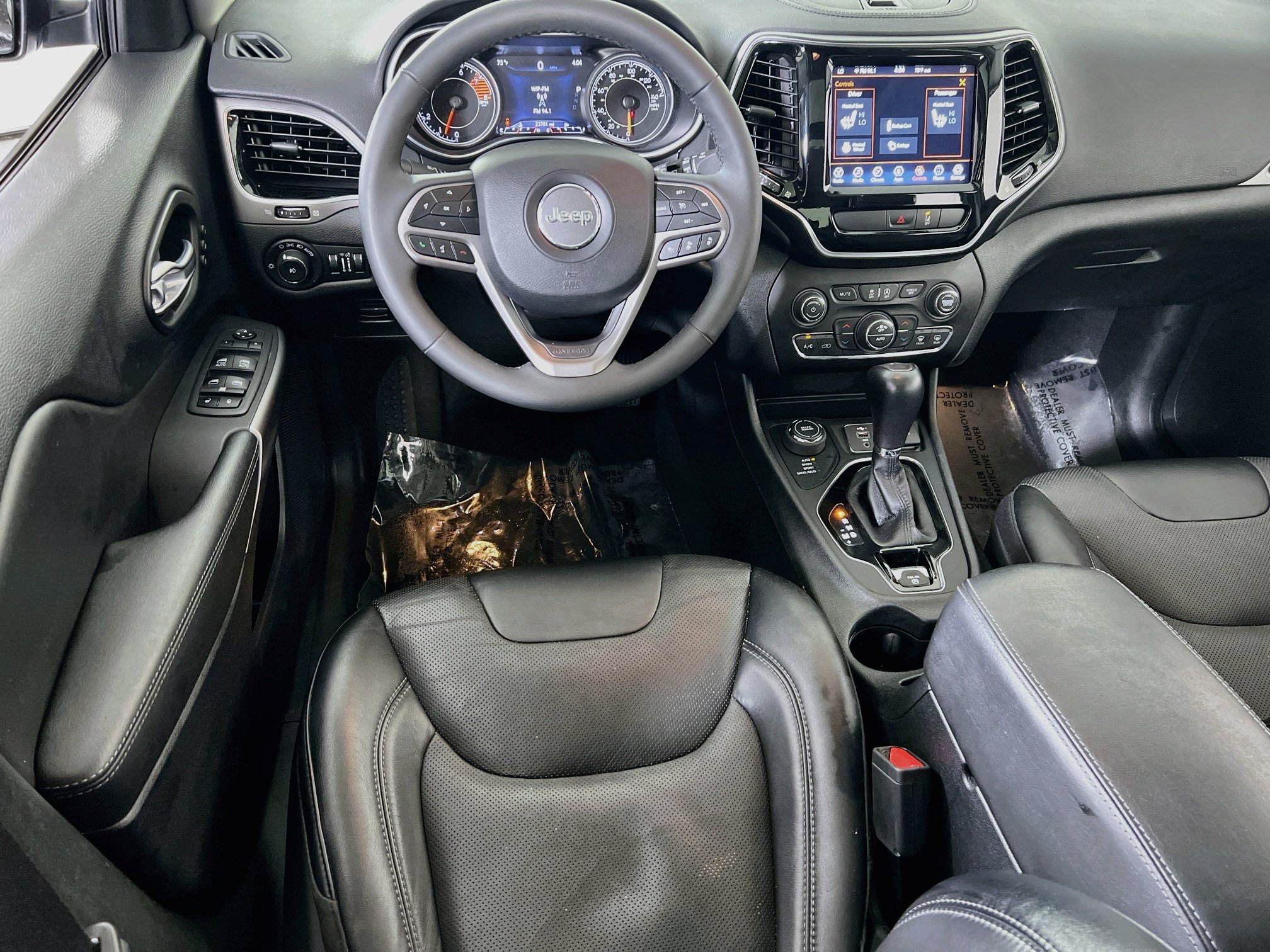 Used 2022 Jeep Cherokee Limited AWD/4WD image 22