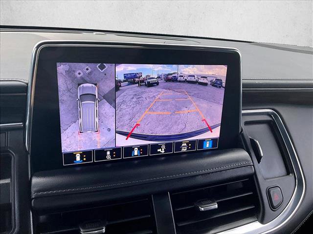 Used 2021 Chevrolet Suburban LT w/ Luxury Package RWD image 22