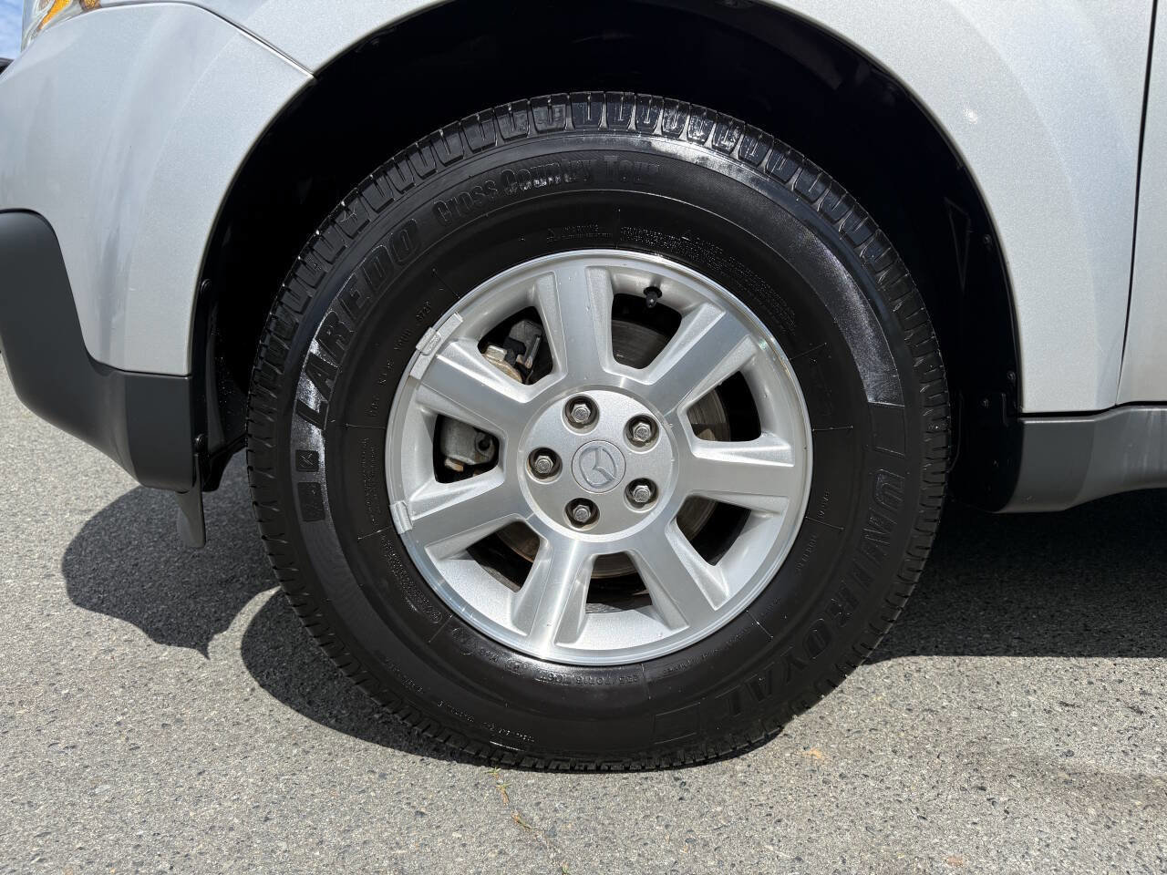 Used 2010 MAZDA Tribute i Sport AWD/4WD image 22