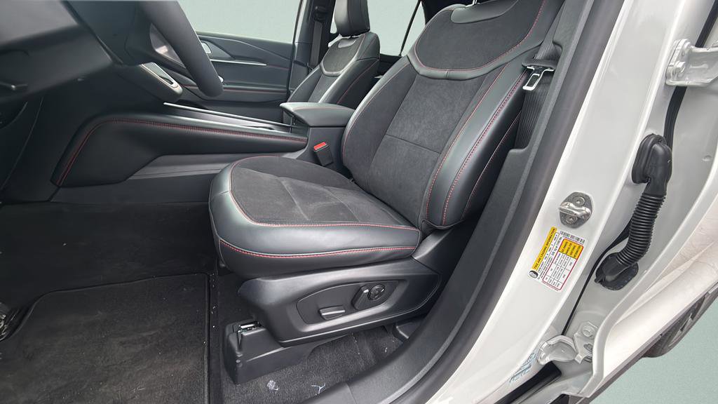 New 2026 Ford Explorer ST w/ Sun And Sound Package image 21