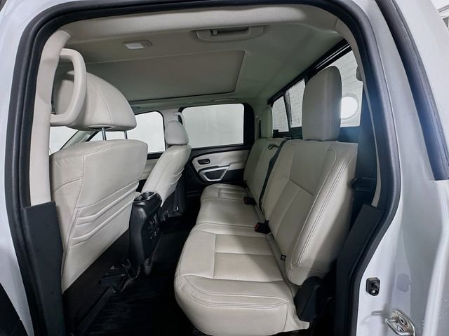Used 2021 Nissan Titan SL w/ Moonroof Package AWD/4WD image 26