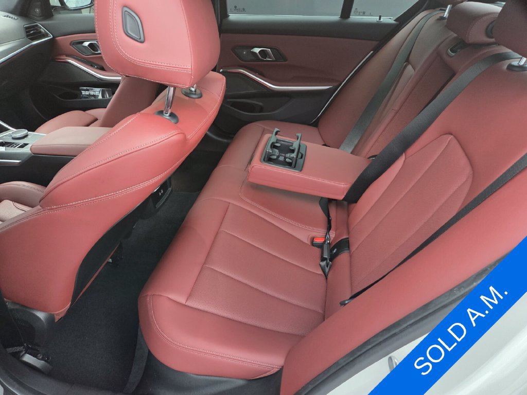 Certified 2024 BMW 330i xDrive Sedan w/ Premium Package AWD/4WD image 25