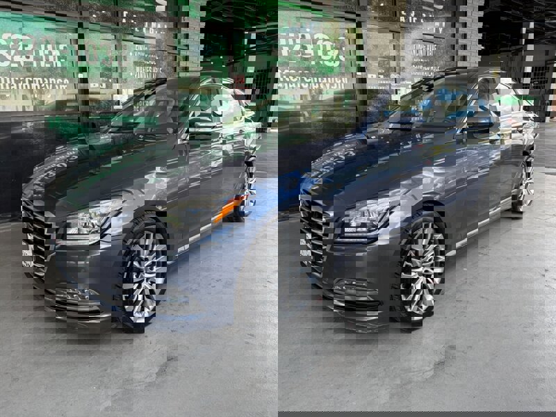 Used 2015 Hyundai Genesis 5.0 image 1