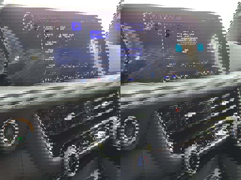 New 2025 Chevrolet Tahoe Premier image 18