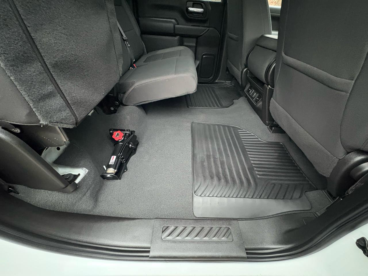 Used 2023 Chevrolet Silverado 2500 LT w/ Convenience Package image 35