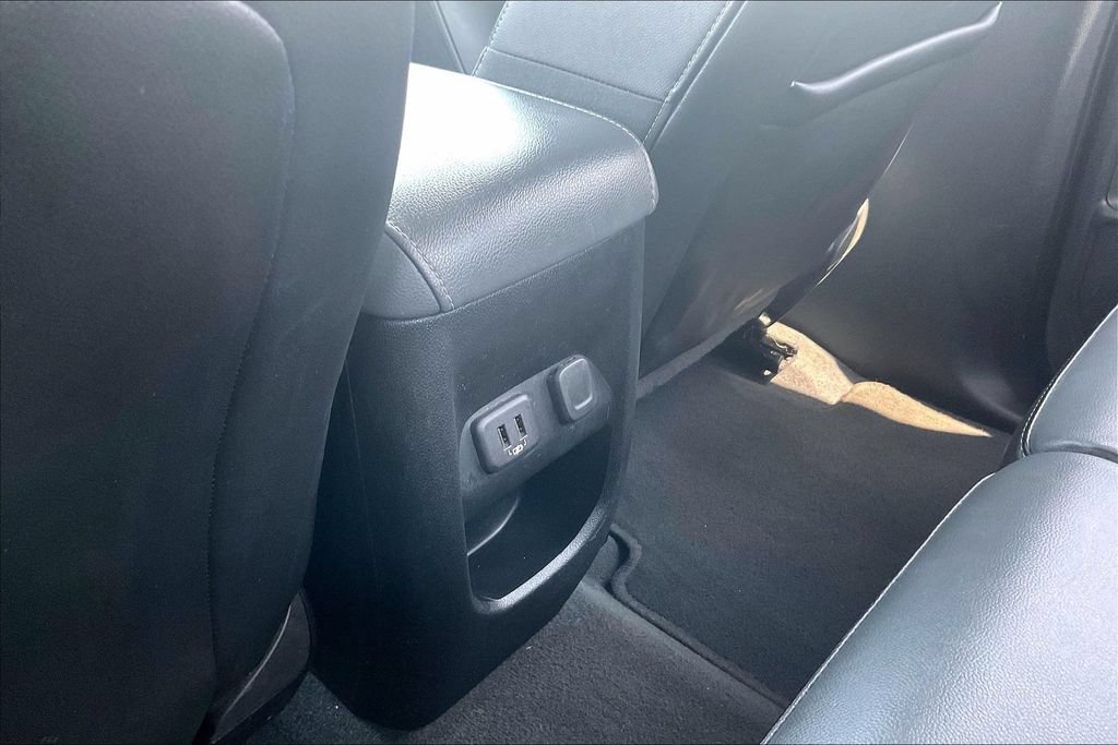 Used 2021 Chevrolet Colorado Z71 w/ Safety Package AWD/4WD image 11