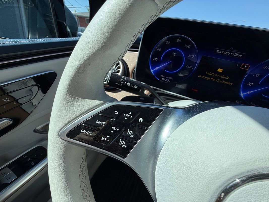 Used 2023 Mercedes-Benz EQE 500 4MATIC SUV image 28